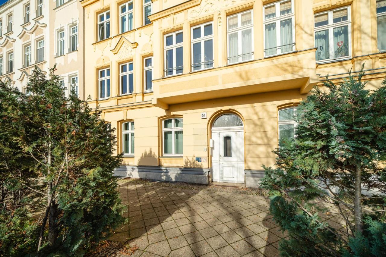 Blissplace 3 Zi Premium Apartment Nahe Getec Arena Mit Kingsize Betten Und Balkon Магдебург Екстер'єр фото